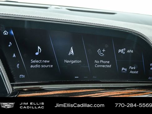 Certified 2023 Cadillac Escalade Premium Luxury image 15
