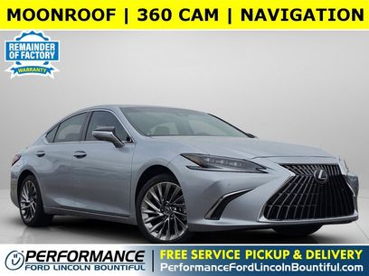 Used 2024 Lexus ES 300h Ultra Luxury w/ Accessory Package (Z1)