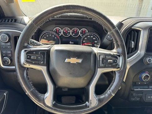 Used 2022 Chevrolet Silverado 3500 LT w/ Convenience Package image 23