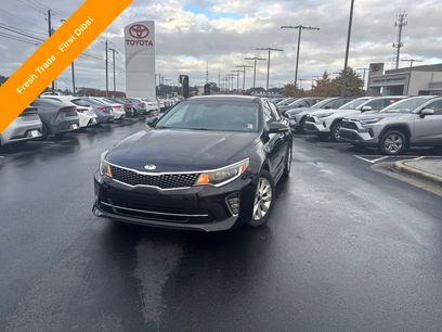 Used 2018 Kia Optima S w/ Panoramic Sunroof Package