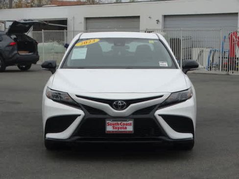 Certified 2023 Toyota Camry SE image 3