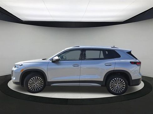 New 2025 Volkswagen Tiguan S image 4