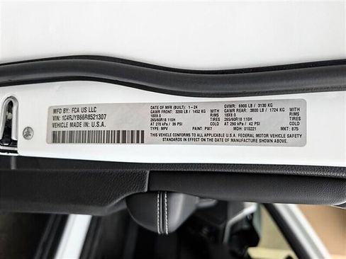 Used 2024 Jeep Grand Cherokee Limited 4xe image 33