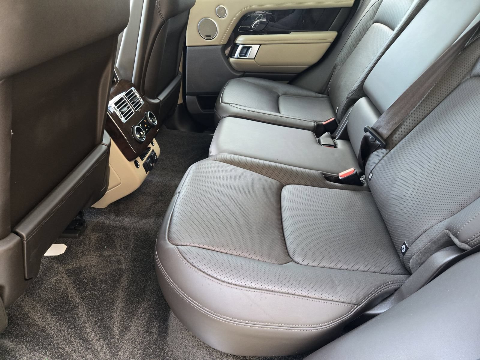 Used 2020 Land Rover Range Rover HSE AWD/4WD image 33