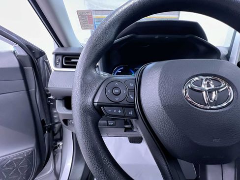 Used 2025 Toyota RAV4 XLE w/ Convenience Package AWD/4WD image 20