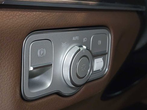 Used 2026 Mercedes-Benz GLE 450 4MATIC image 25