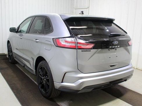 Used 2022 Ford Edge ST-Line image 4