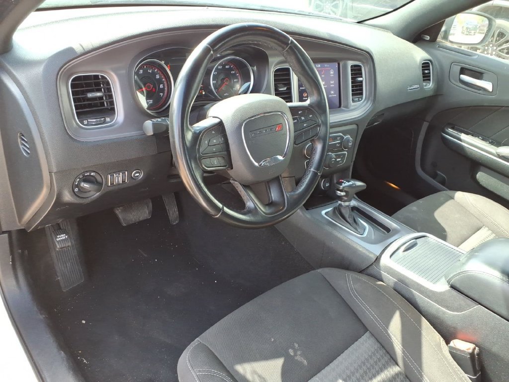 Used 2023 Dodge Charger SXT RWD image 10