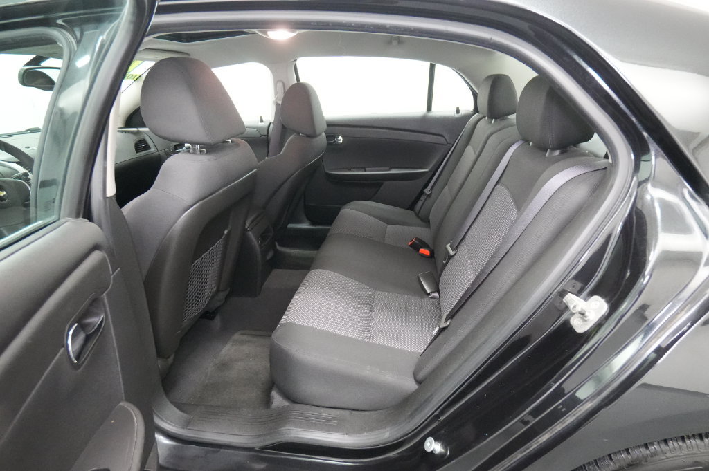 Used 2010 Chevrolet Malibu LT w/ Power Convenience Package FWD image 17