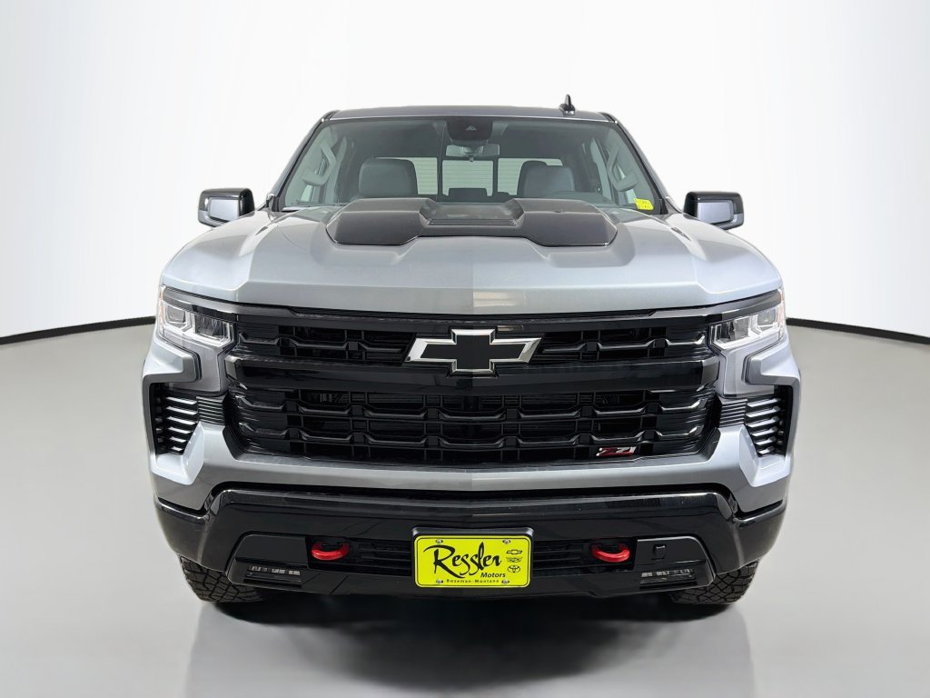 New 2026 Chevrolet Silverado 1500 LT Trail Boss w/ Convenience Package II AWD/4WD image 2