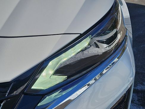 Certified 2023 Nissan Altima 2.5 SV image 9