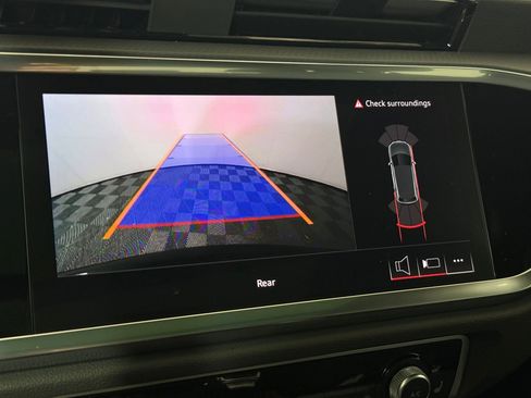 Used 2025 Audi Q3 2.0T Premium w/ Convenience Package image 26