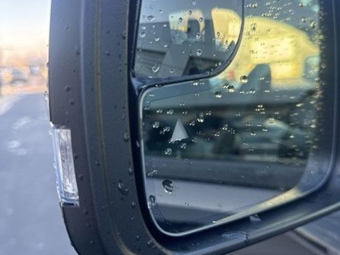 New 2026 RAM 1500 4x4 Crew Cab image 25