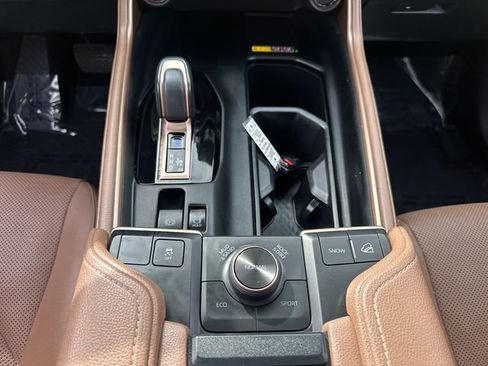 Certified 2024 Toyota Grand Highlander AWD Hybrid image 29