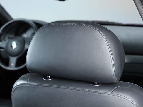 Used 2003 BMW M5 image 89