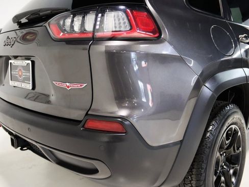 Used 2022 Jeep Cherokee Trailhawk w/ Trailer Tow Group image 73