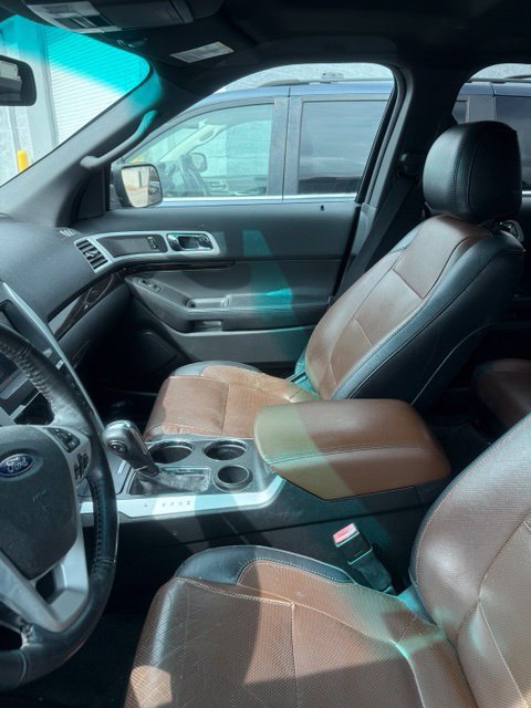 Used 2011 Ford Explorer Limited w/ 302A Rapid Spec Order Code FWD image 8