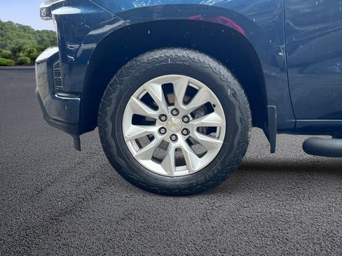 Certified 2021 Chevrolet Silverado 1500 Custom AWD/4WD image 11