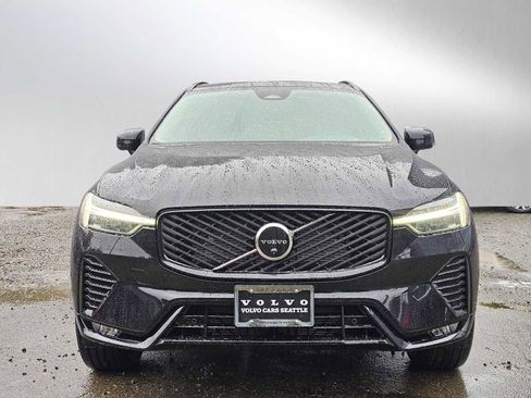 New 2026 Volvo XC60 B5 Ultra w/ Protection Package Premier image 2