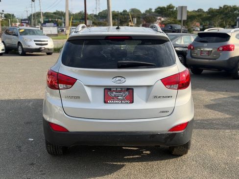 Used 2011 Hyundai Tucson GLS AWD/4WD image 4