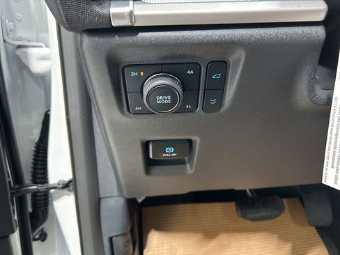 New 2026 Ford Expedition Max Active AWD/4WD image 13