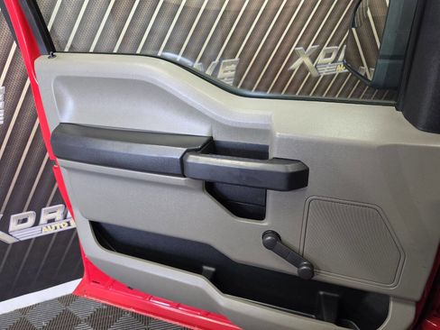 Used 2019 Ford F150 XL w/ Trailer Tow Package RWD image 12