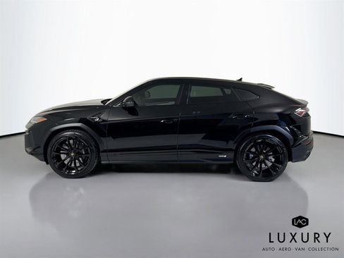 Used 2023 Lamborghini Urus S image 9