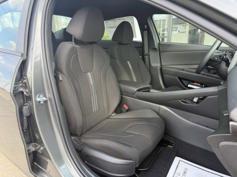 New 2026 Hyundai Elantra Sport FWD image 16