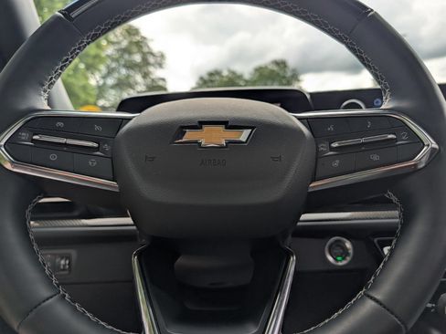 Certified 2026 Chevrolet Traverse High Country AWD/4WD image 33