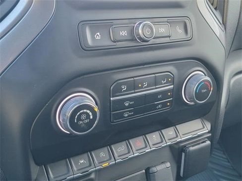 Certified 2023 Chevrolet Silverado 1500 Custom image 22