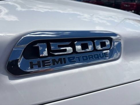 Used 2022 RAM 1500 Big Horn AWD/4WD image 5