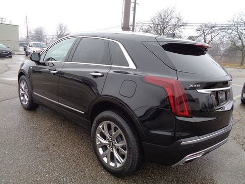 Certified 2023 Cadillac XT5 Premium Luxury w/ LPO, Floor Liner Package image 9