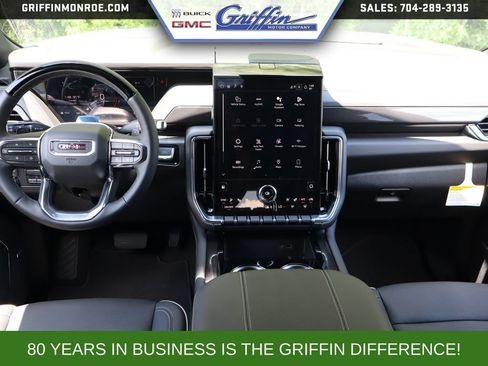 New 2026 GMC Yukon Elevation w/ Elevation Premium Package AWD/4WD image 14