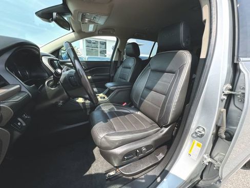 Used 2018 GMC Acadia Denali AWD/4WD image 19