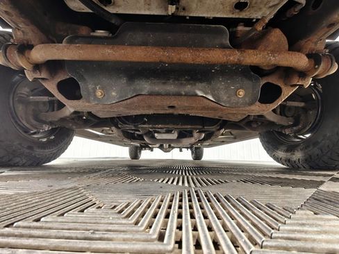 Used 2017 GMC Savana 2500 image 33