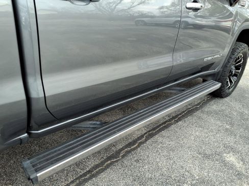 Used 2021 GMC Sierra 1500 Denali w/ Denali Ultimate Package image 11