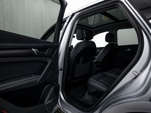 Certified 2023 Audi Q5 2.0T Premium Plus w/ Premium Plus Package AWD/4WD image 19