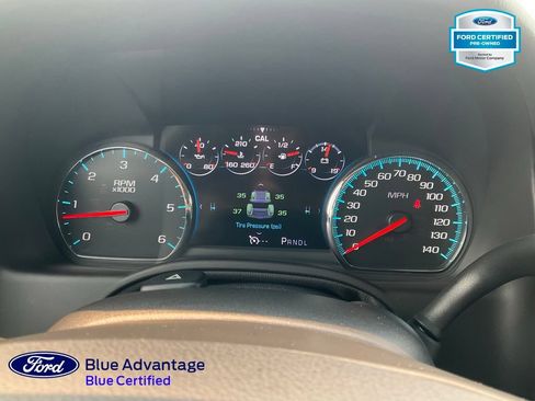 Used 2017 Chevrolet Tahoe Premier w/ Max Trailering Package AWD/4WD image 10