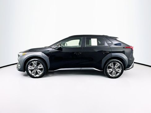Used 2023 Subaru Solterra AWD image 4