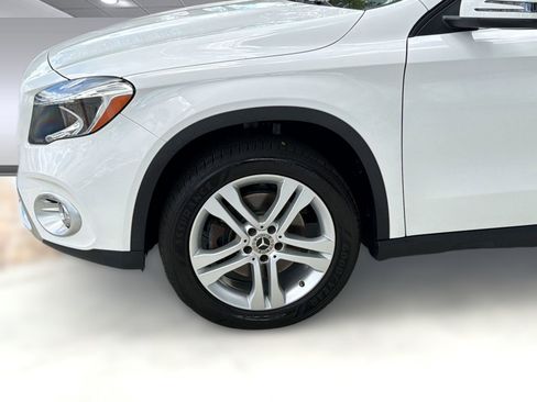 Used 2019 Mercedes-Benz GLA 250 4MATIC image 12
