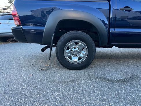 Used 2012 Toyota Tacoma 4x4 Double Cab image 30