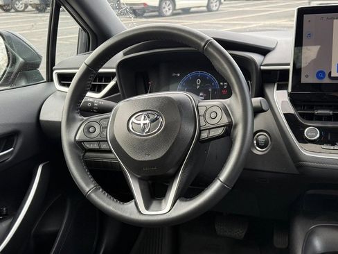 Certified 2025 Toyota Corolla SE image 15
