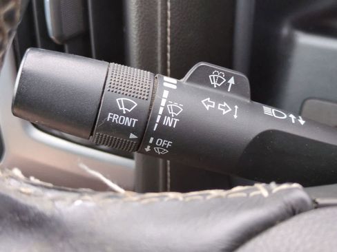 Used 2017 GMC Sierra 1500 SLE image 25