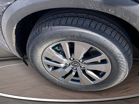 New 2026 Nissan Pathfinder SV image 11