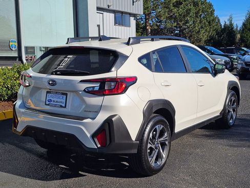 Used 2025 Subaru Crosstrek 2.0i Premium w/ Crosstrek Mirror Package image 7