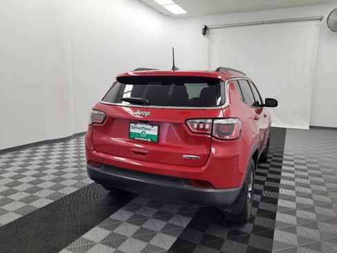 Used 2019 Jeep Compass Latitude FWD image 7