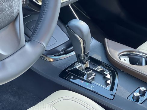 Used 2017 Toyota Avalon XLE FWD image 20