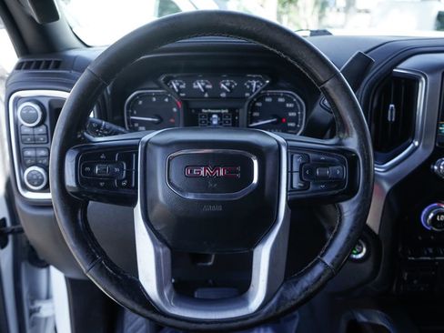 Used 2021 GMC Sierra 3500 SLT w/ SLT Convenience Package image 21