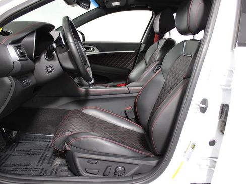 Used 2022 Genesis G70 3.3T w/ Sport Prestige Package AWD/4WD image 9