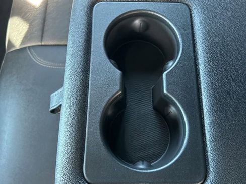 Used 2025 Chevrolet Equinox LT w/ Convenience Package II image 50